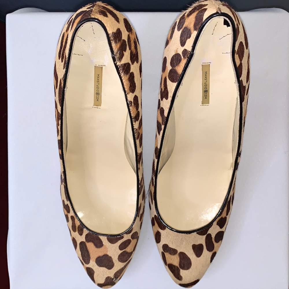 Women’s Size 10 Leopard Pump with 3.5” heel.